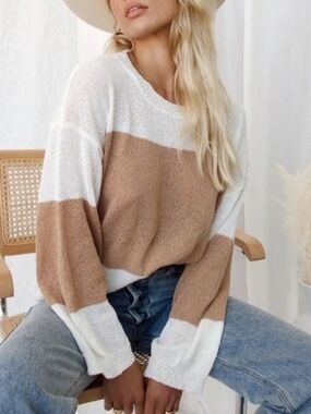 12th Tribe White & Tan Colorblock Crewneck Sweater